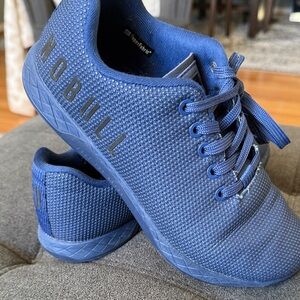 NOBULL sneakers size 8 women Men’s 6.5